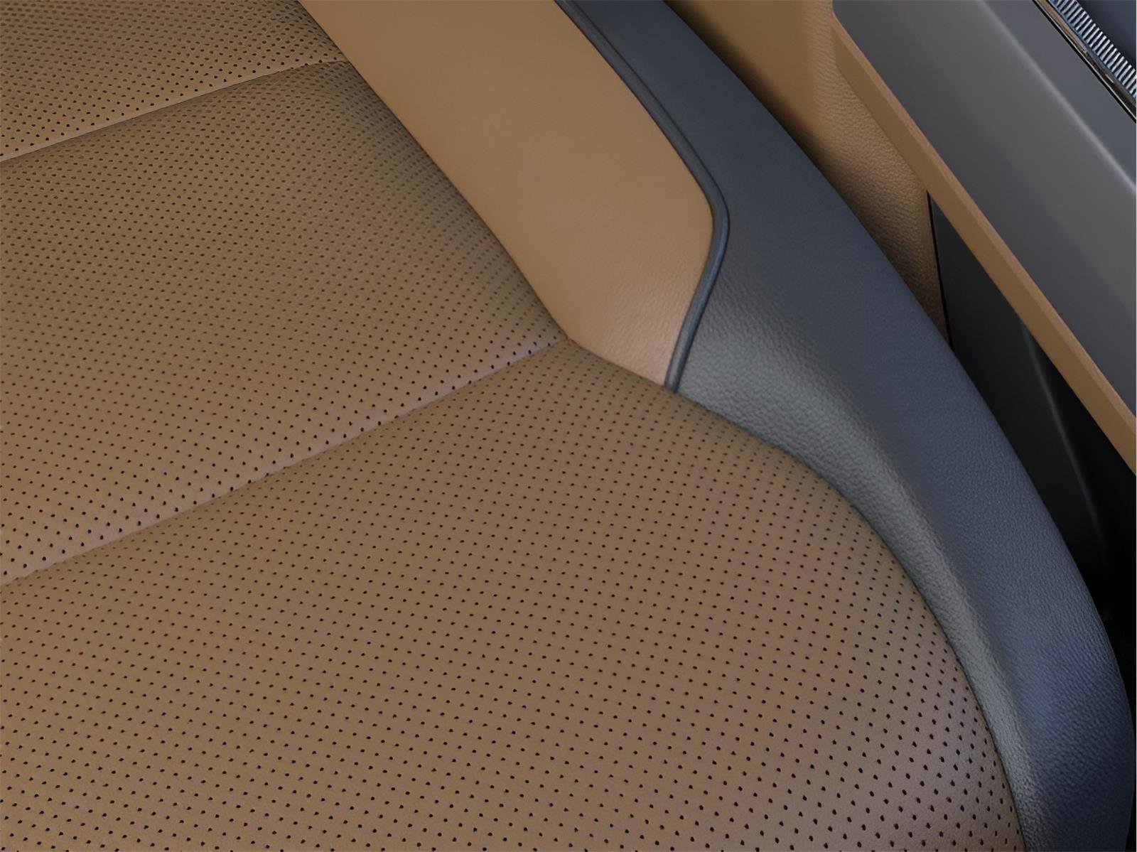 New 2026 Ford F250 Lariat w/ Chrome Package image 16