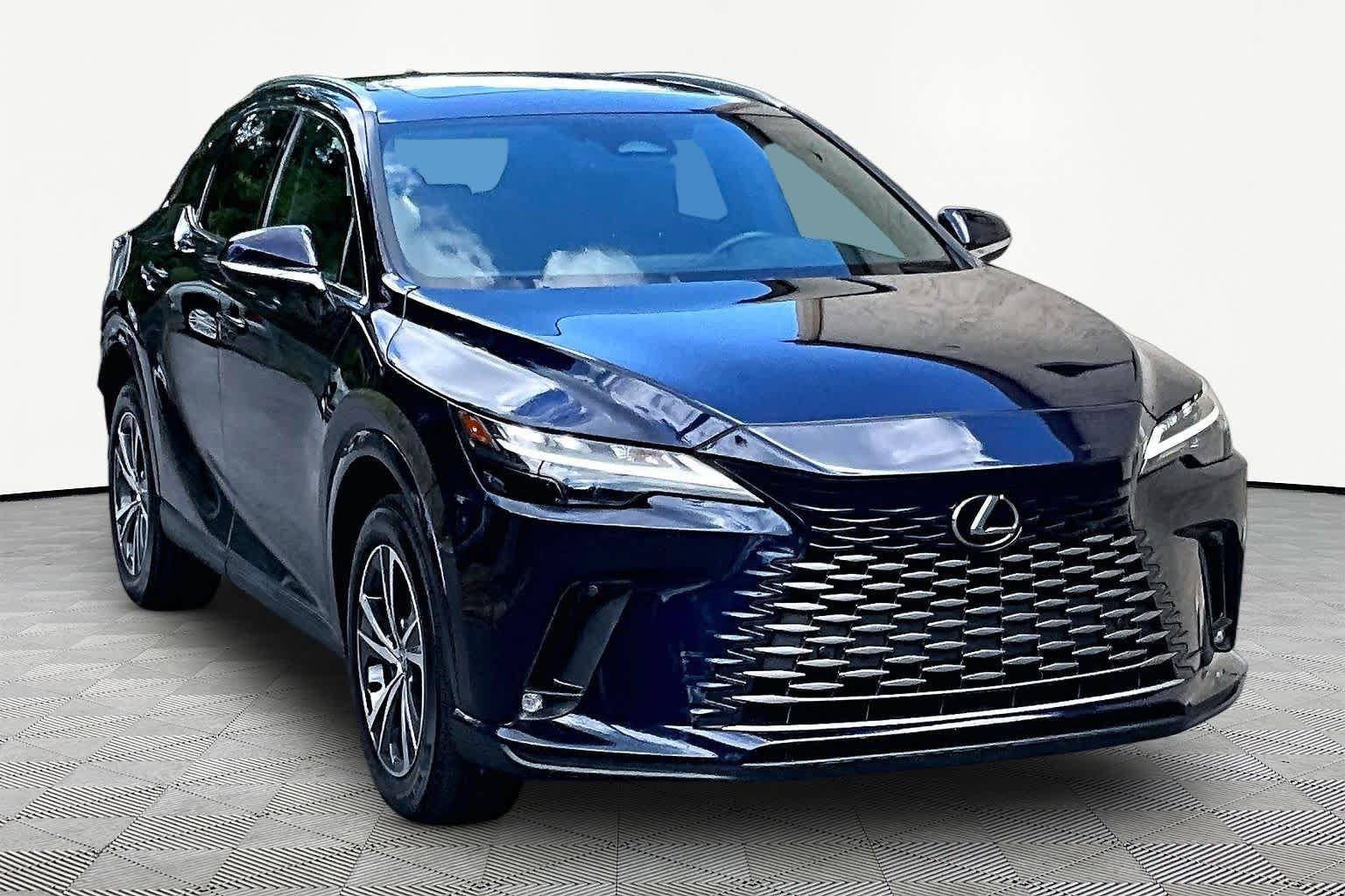 Used 2023 Lexus RX 350 Premium w/ Cold Area Package FWD image 3