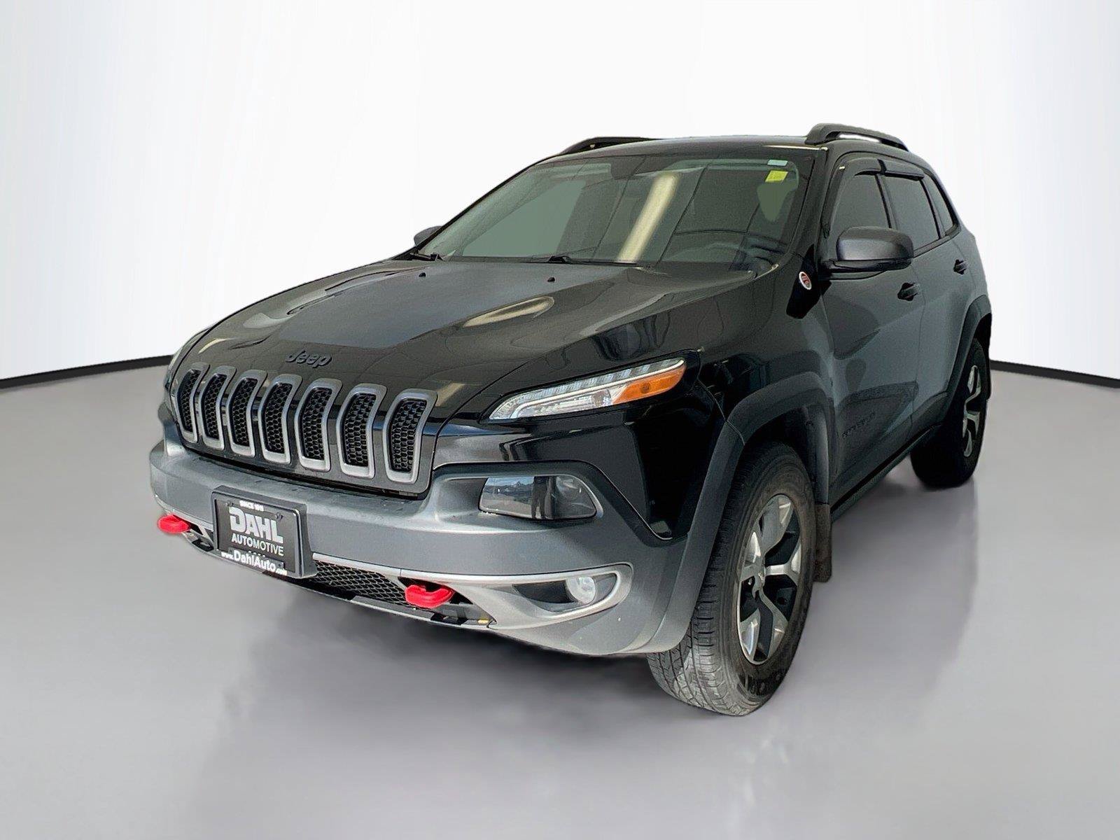 Used 2018 Jeep Cherokee Trailhawk w/ Comfort/Convenience Group AWD/4WD image 4
