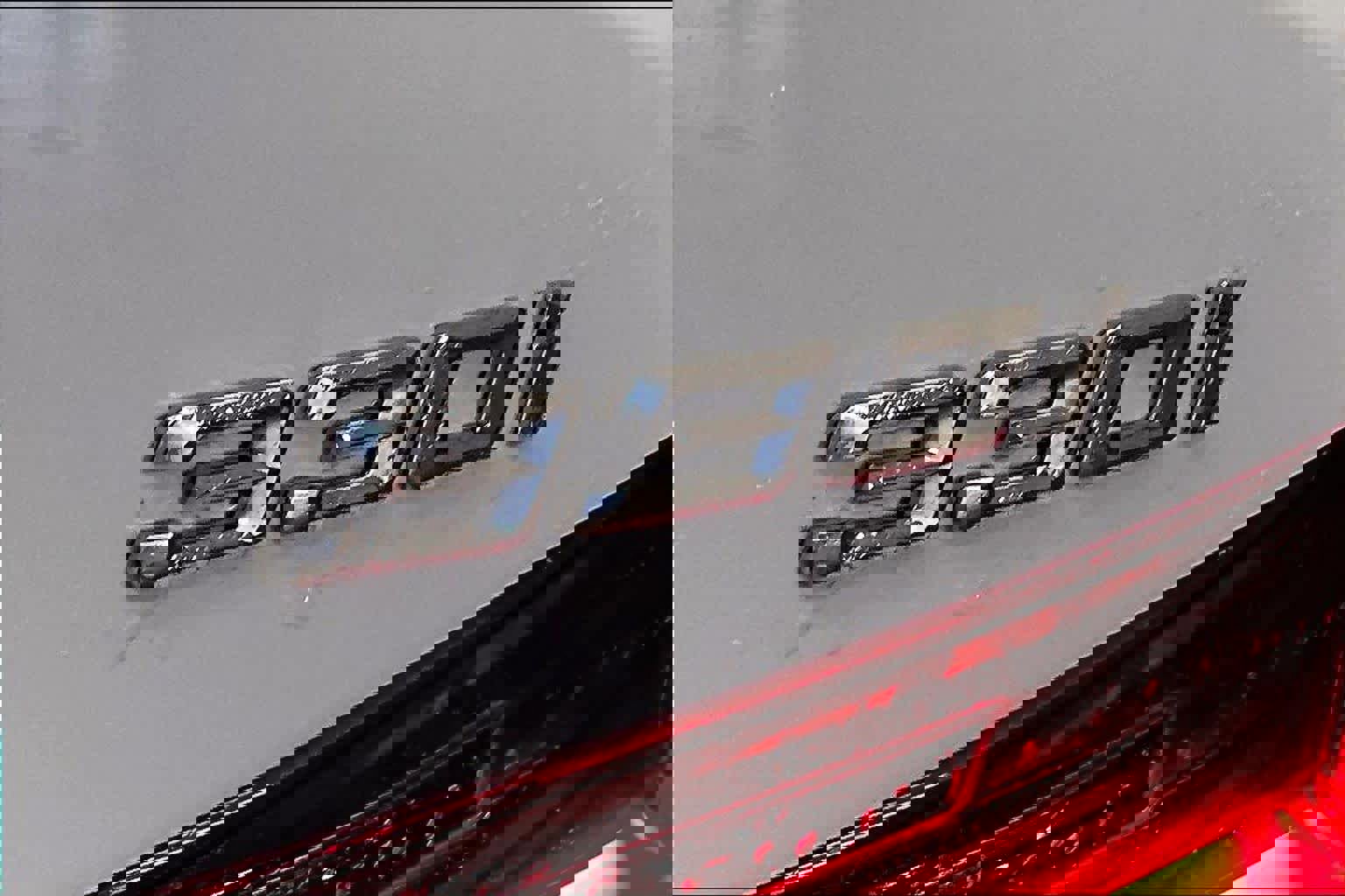 Used 2025 BMW 330i Sedan w/ Convenience Package image 11