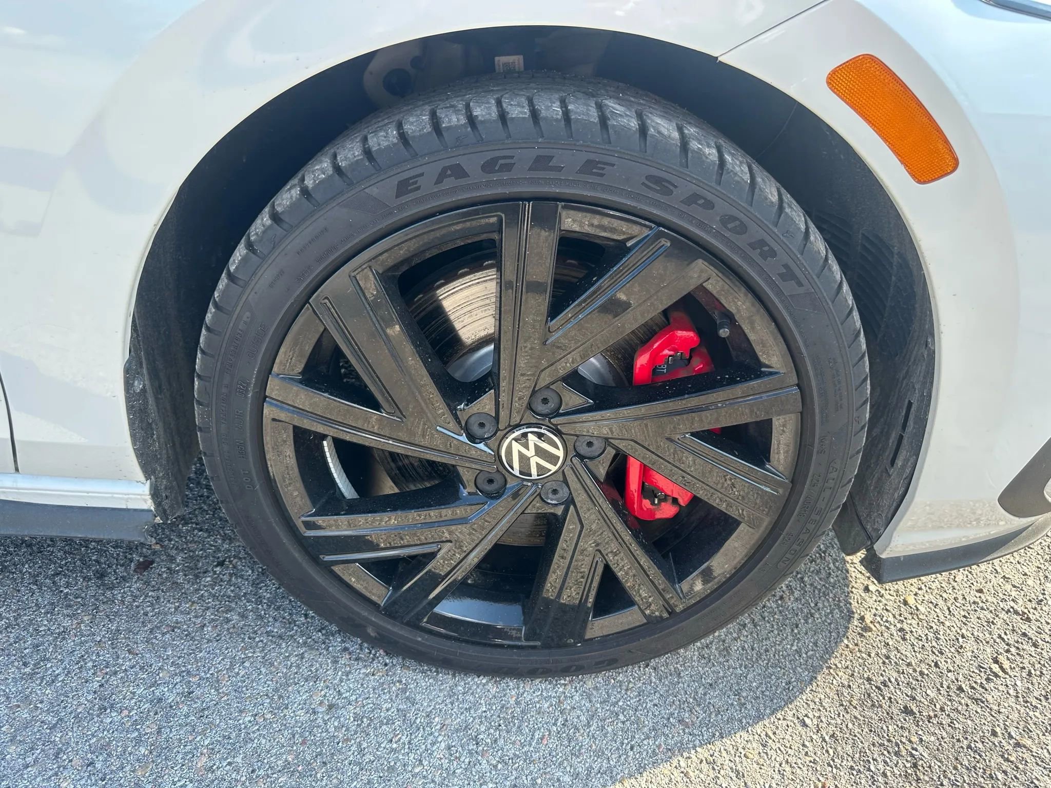 Used 2022 Volkswagen GTI SE image 28