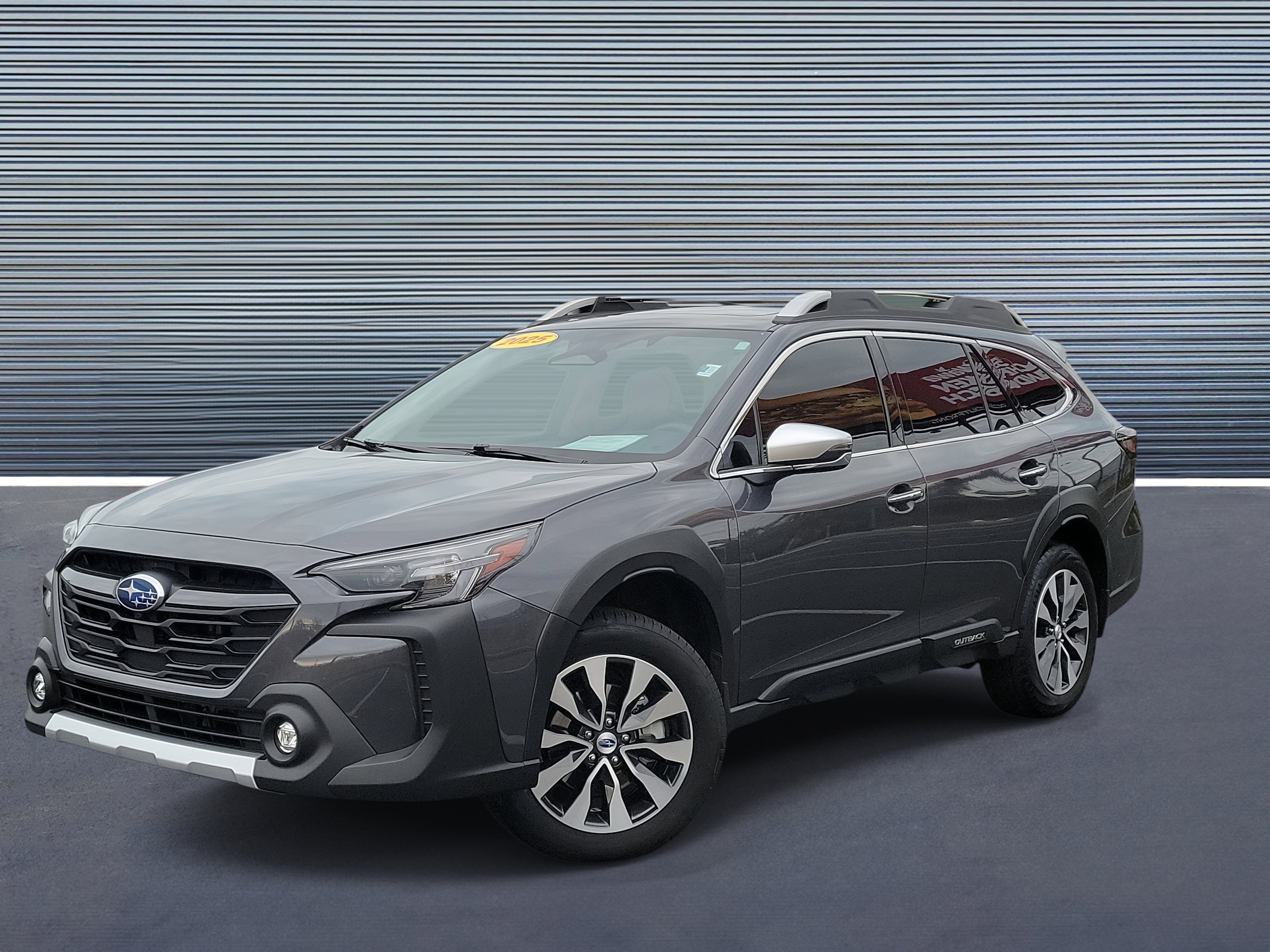 Used 2025 Subaru Outback Touring XT w/ Popular Package #2
