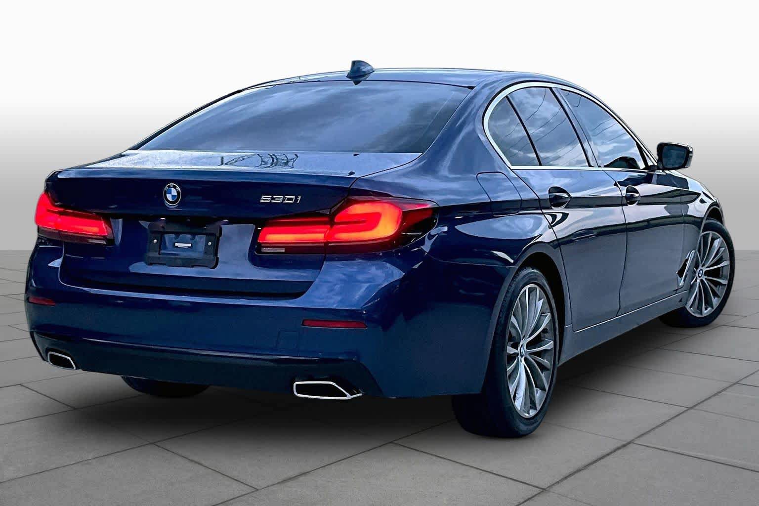 Used 2023 BMW 530i w/ Premium Package RWD image 13