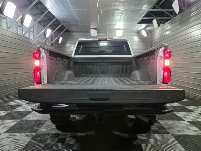 Used 2022 Chevrolet Silverado 2500 Custom w/ Custom Value Package AWD/4WD image 10