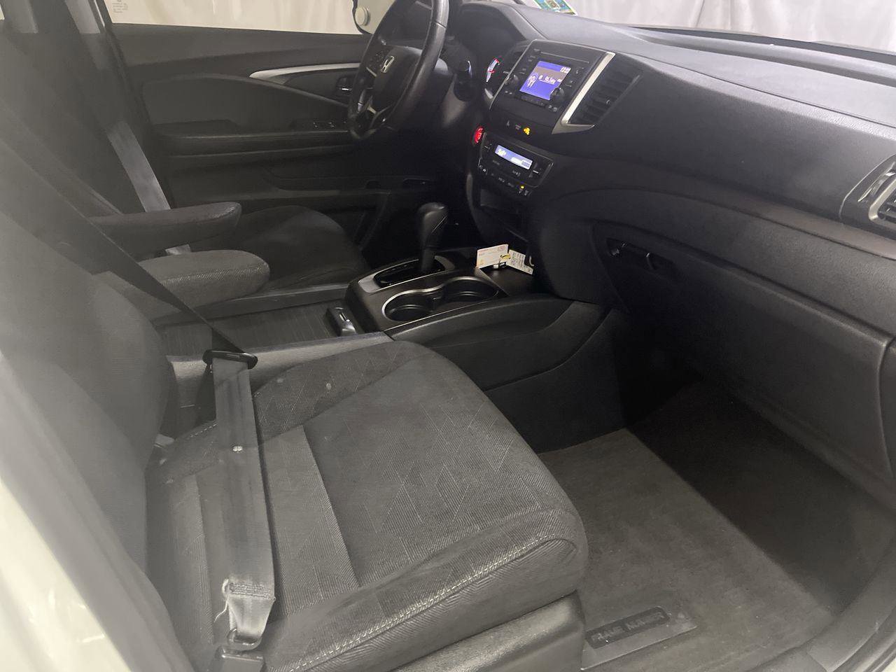 Used 2019 Honda Pilot LX image 24