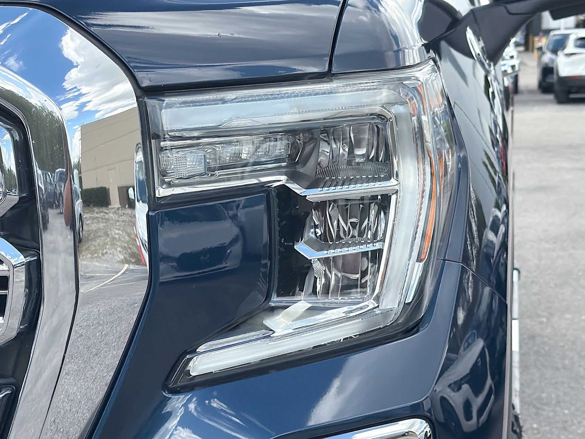 Used 2019 GMC Sierra 1500 Denali w/ Denali Ultimate Package image 9