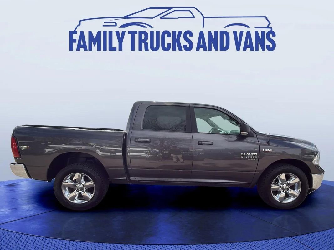 Used 2019 RAM 1500 Big Horn image 6