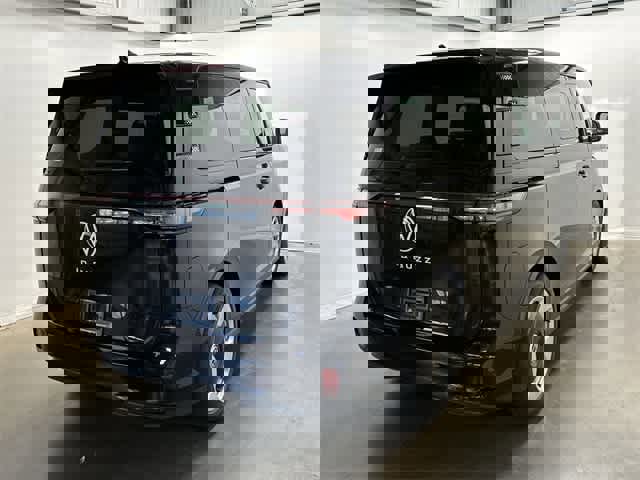 New 2025 Volkswagen ID. Buzz Pro S image 32