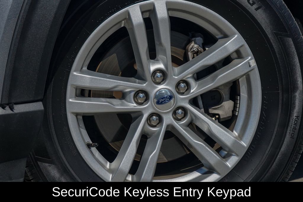 Used 2024 Ford Explorer XLT w/ Equipment Group 202A video 2