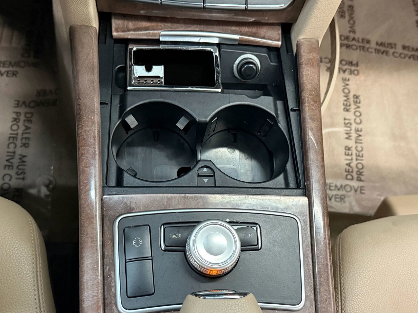 Used 2011 Mercedes-Benz E 350 4MATIC Sedan image 34