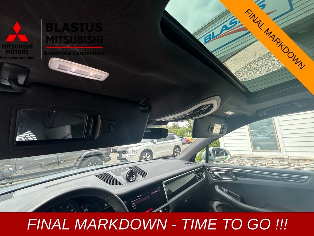 Used 2022 Porsche Macan image 75