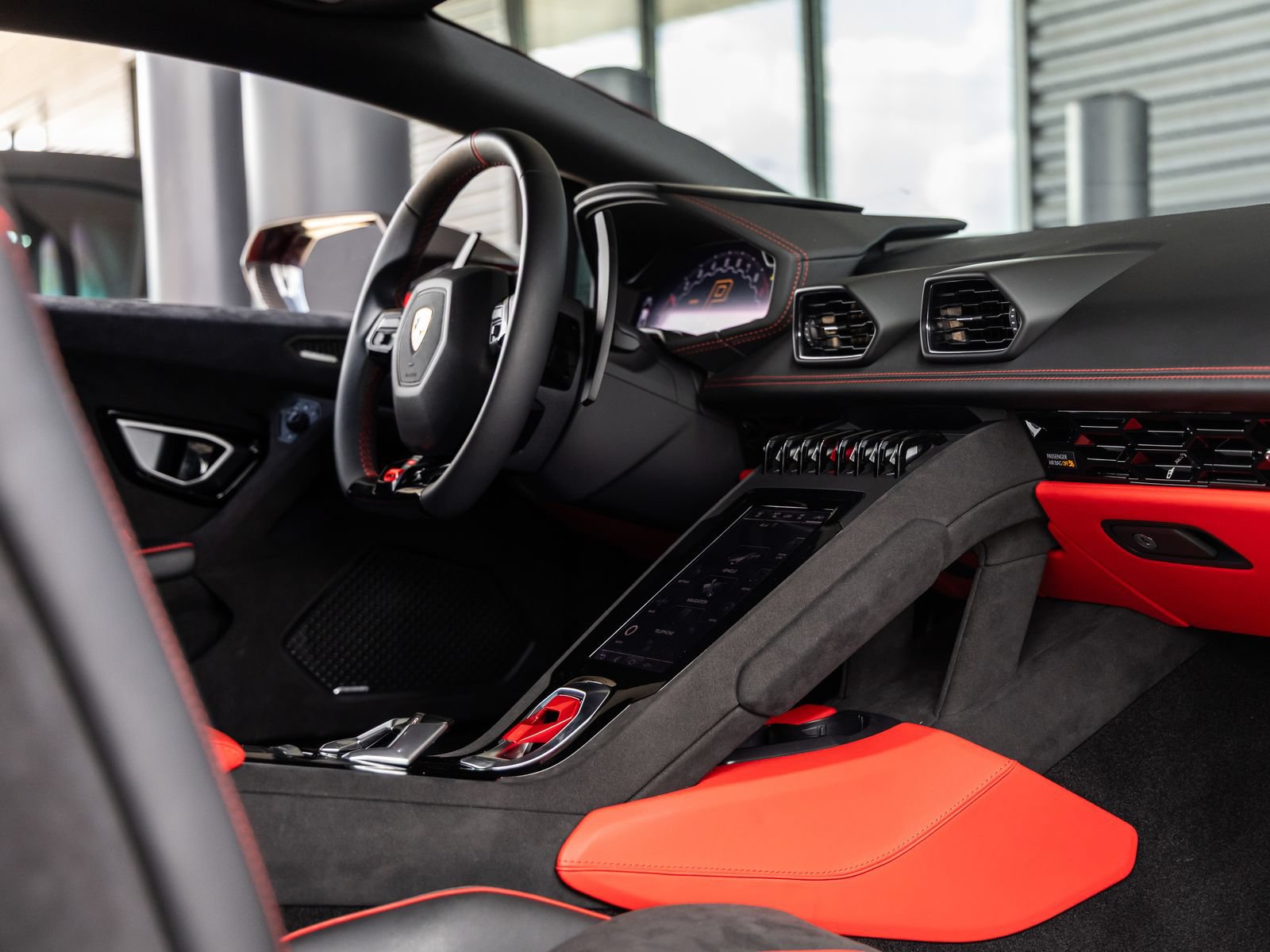 Used 2024 Lamborghini Huracan Tecnica RWD image 44