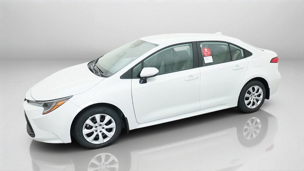 New 2027 Toyota Corolla LE FWD image 3
