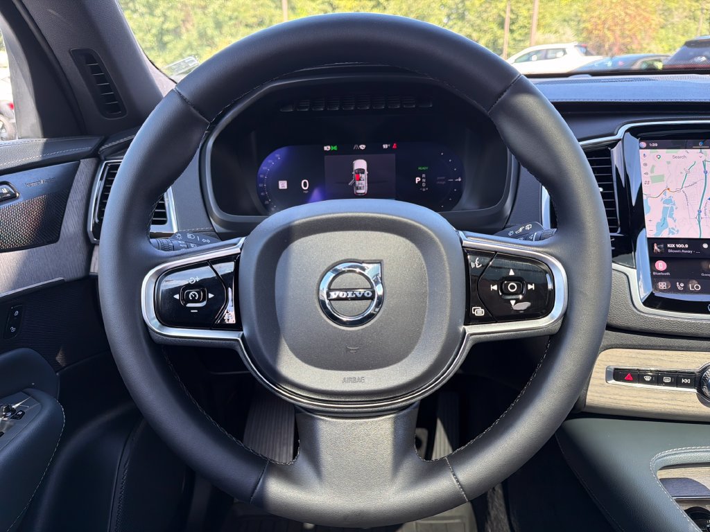 Used 2023 Volvo XC90 T8 Ultimate AWD/4WD image 15