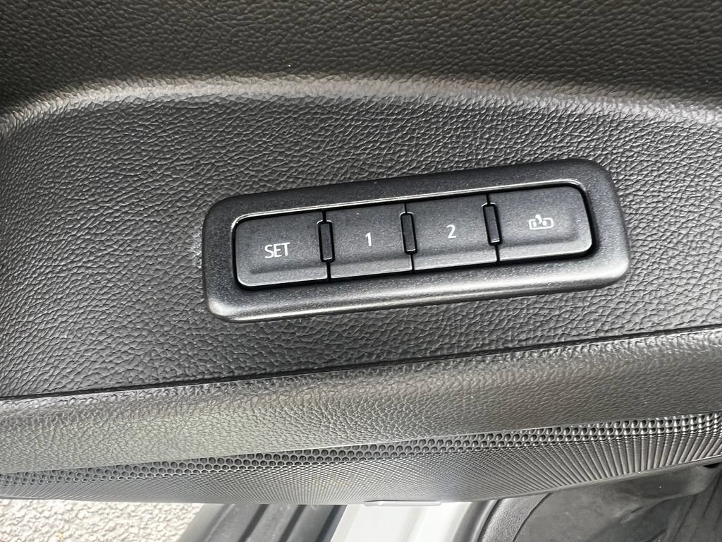 Used 2019 Chevrolet Tahoe LT AWD/4WD image 8