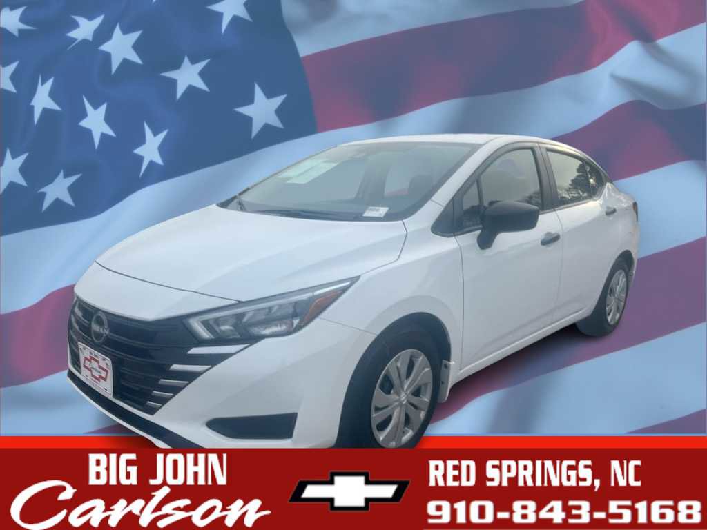 Used 2025 Nissan Versa S image 1
