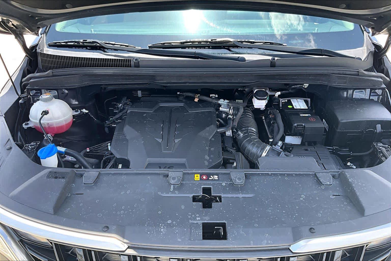 Used 2023 Kia Carnival EX FWD image 30