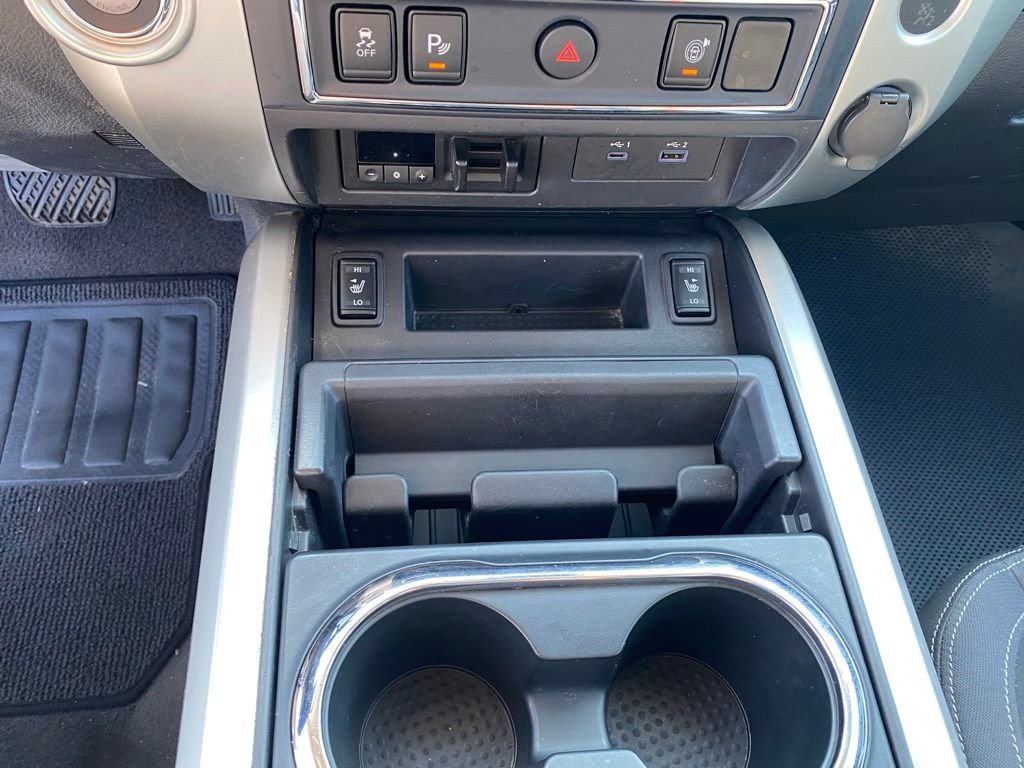 Used 2021 Nissan Titan SV w/ SV Convenience Package RWD image 19