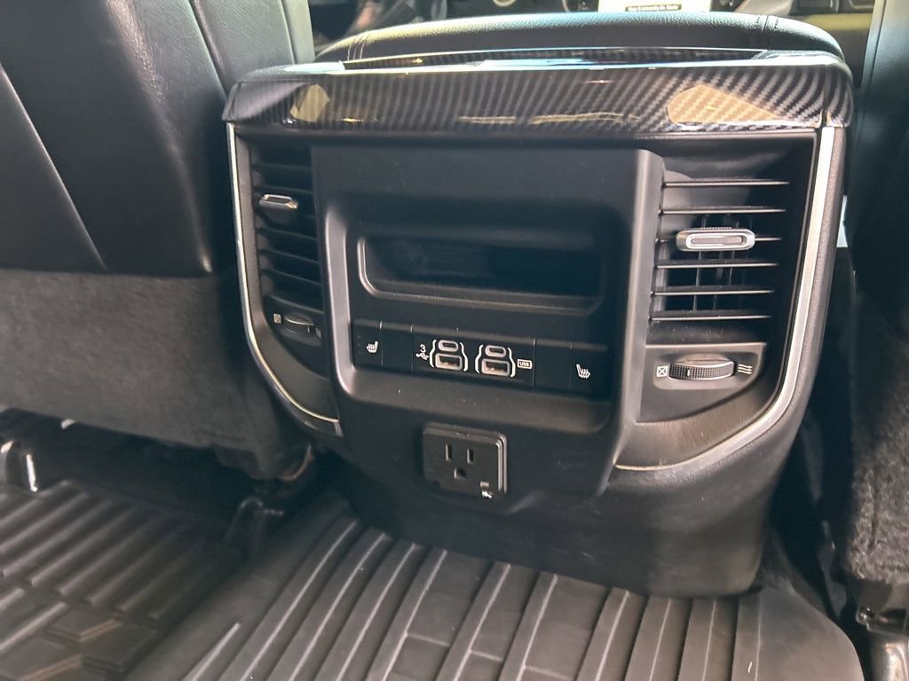 Used 2019 RAM 2500 Laramie image 32