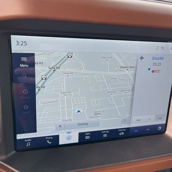 Used 2024 Ford Bronco Outer Banks image 18