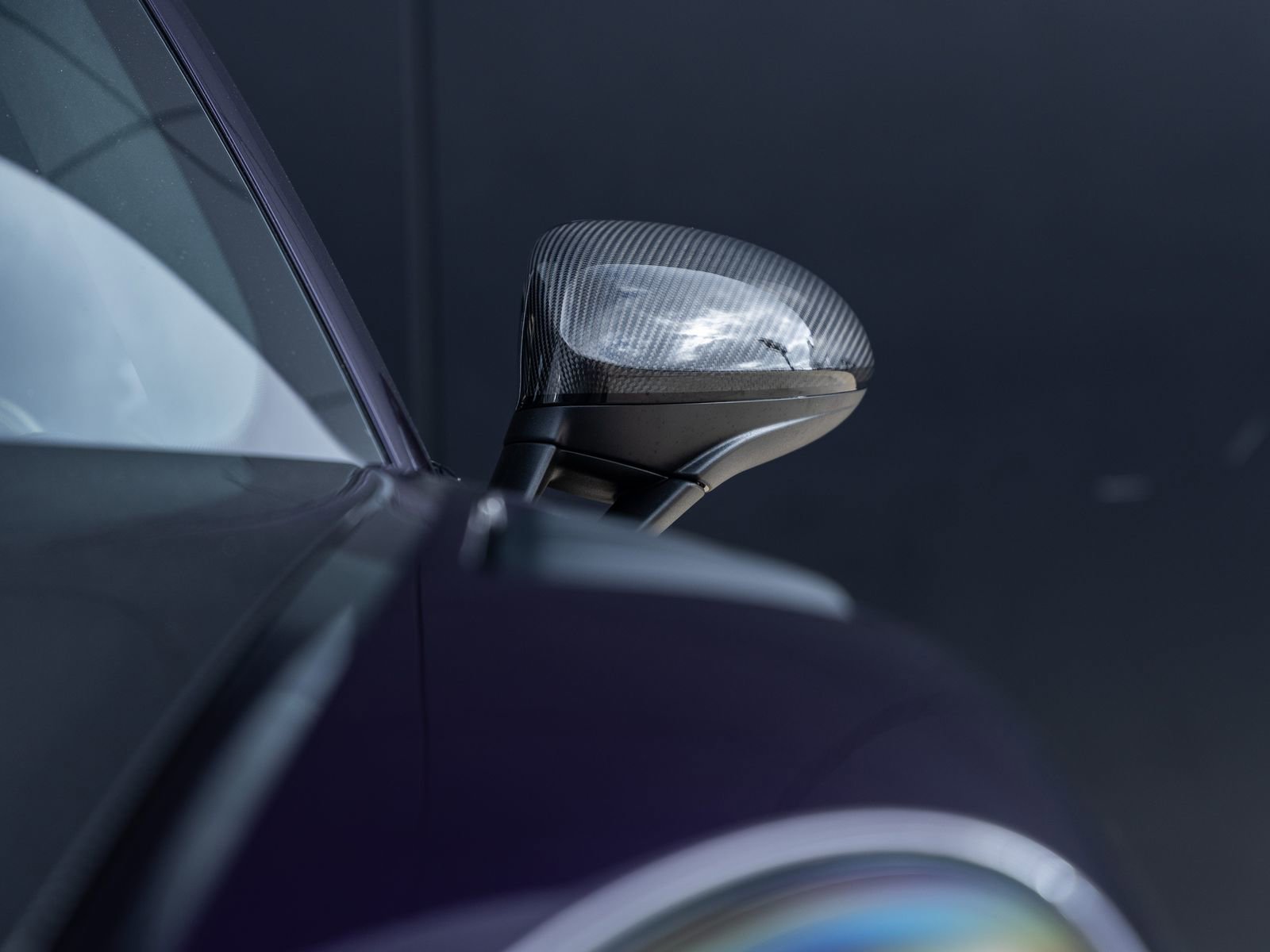 Certified 2025 Porsche 718 Cayman GT4 RS RWD image 31