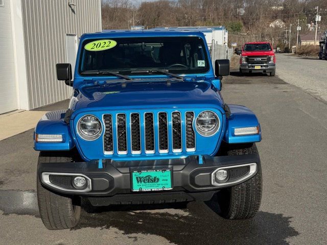 Used 2022 Jeep Wrangler Unlimited Sahara w/ Cold Weather Group image 3