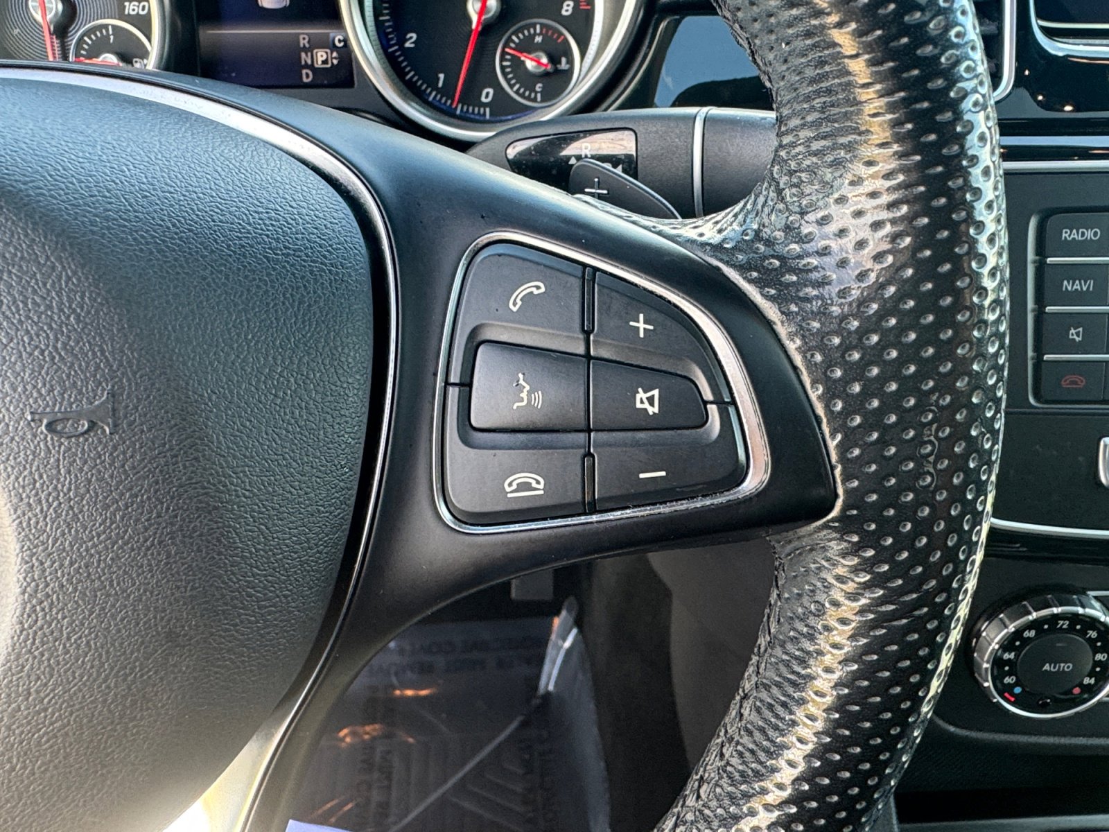 Used 2018 Mercedes-Benz GLE 350 4MATIC image 17
