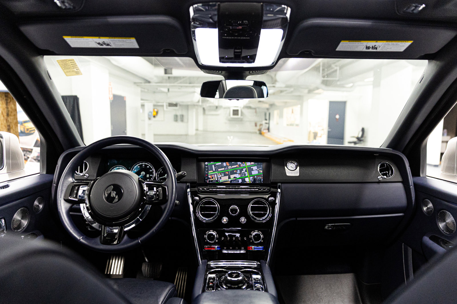 Used 2020 Rolls-Royce Cullinan image 33