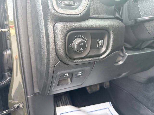 New 2026 RAM 1500 Warlock AWD/4WD image 20
