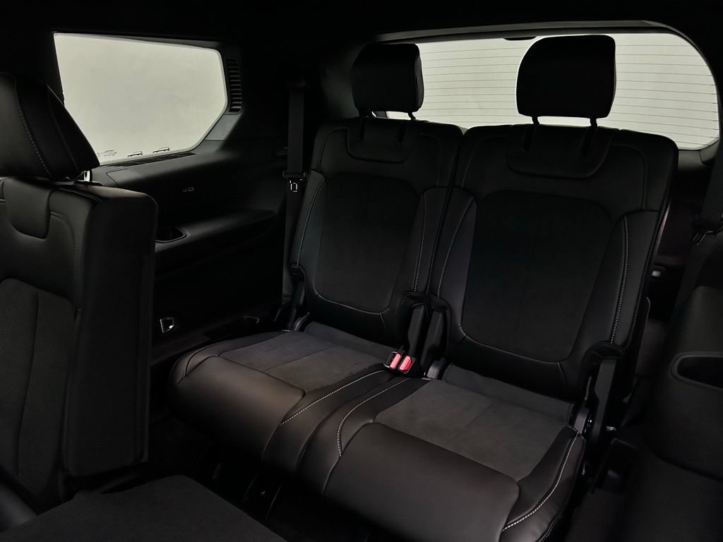 New 2026 Jeep Grand Cherokee L 4WD image 15