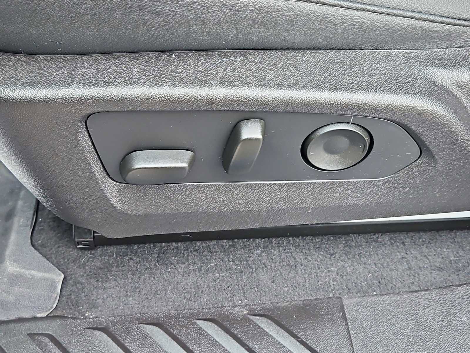 Used 2026 Chevrolet Colorado Trail Boss image 22
