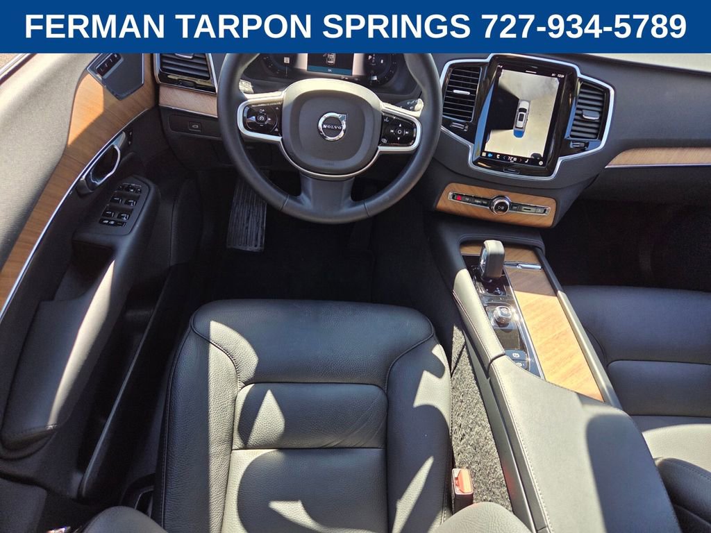 Certified 2025 Volvo XC90 B6 Plus image 23