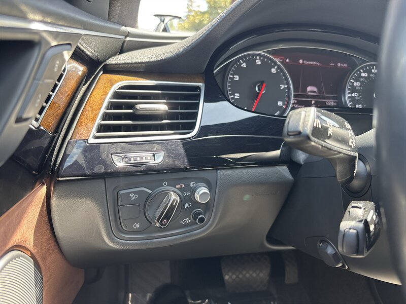 Used 2015 Audi A8 L 4.0T w/ Premium Package AWD/4WD image 44