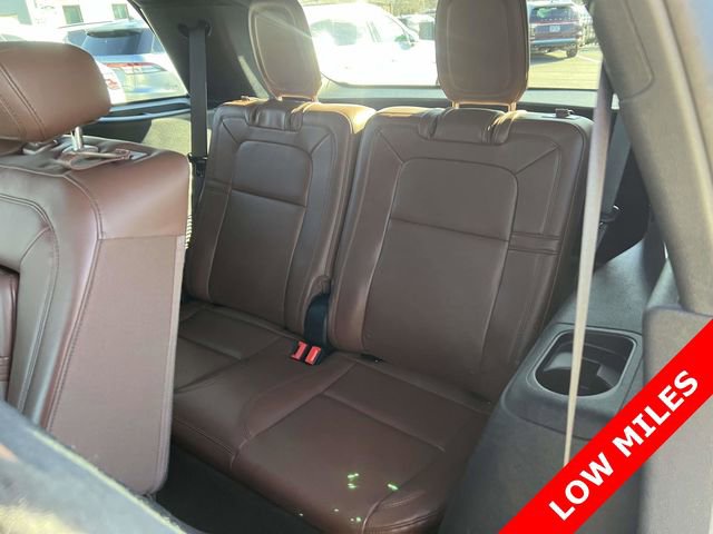 Used 2025 Lincoln Aviator Reserve w/ Illumination Package image 14