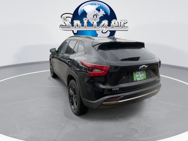Used 2024 Chevrolet Trax ACTIV w/ Driver Confidence Package image 10
