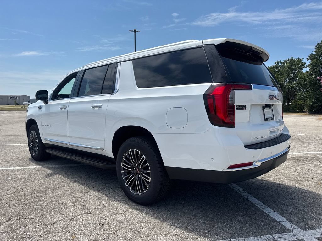 New 2026 GMC Yukon XL Elevation w/ Elevation Premium Package AWD/4WD image 4