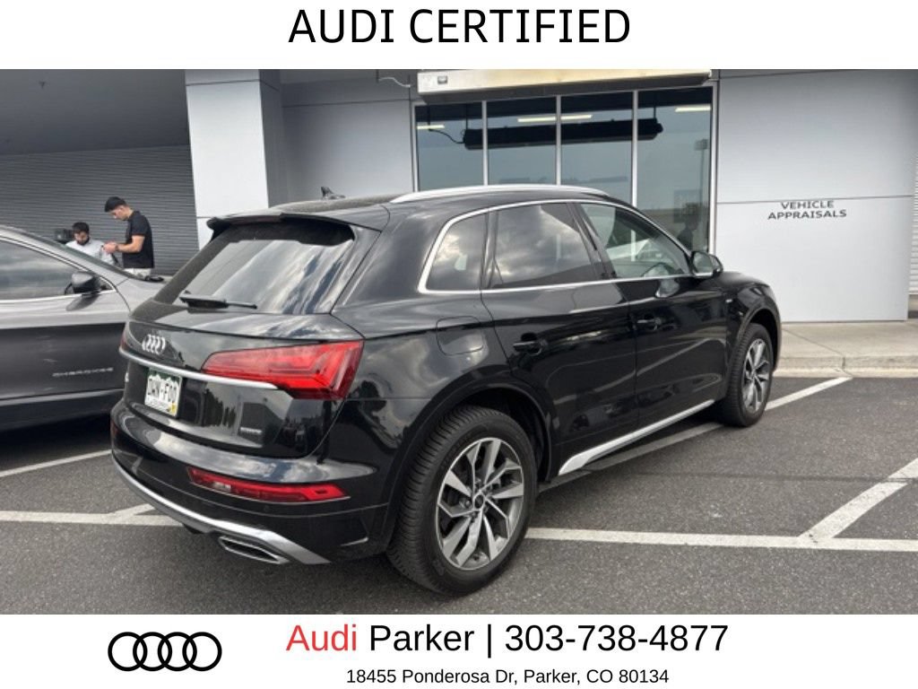 Used 2023 Audi Q5 2.0T Premium w/ Convenience Package AWD/4WD image 3
