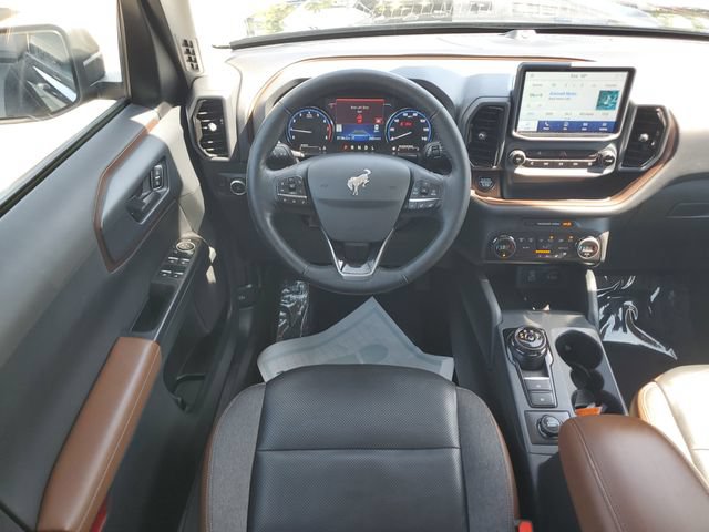 Used 2021 Ford Bronco Sport Outer Banks w/ Outer Banks Package (96D) AWD/4WD image 18