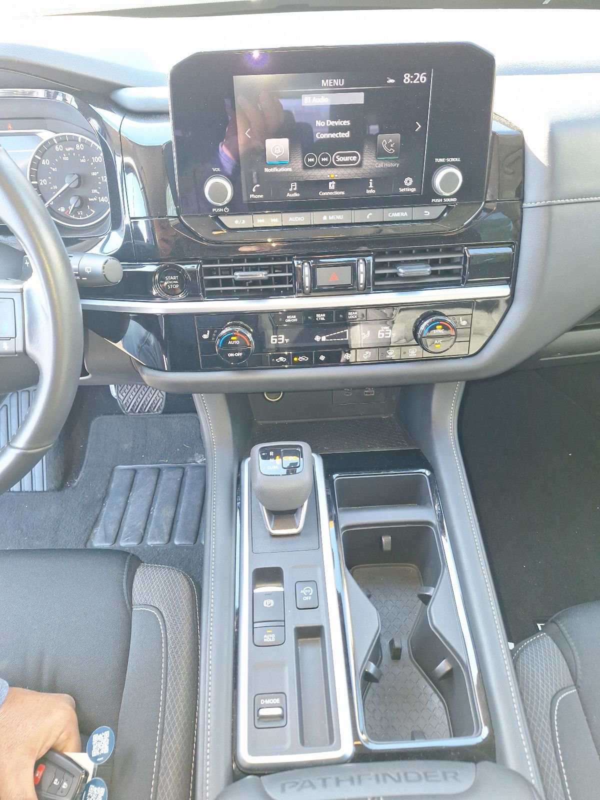 Used 2025 Nissan Pathfinder SV FWD image 14