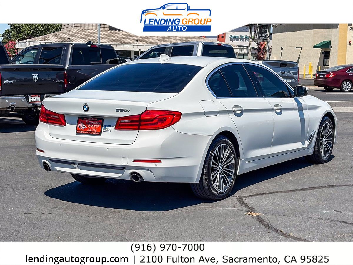 Used 2019 BMW 530i w/ Convenience Package RWD image 4