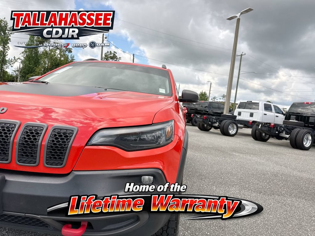 Used 2021 Jeep Cherokee Trailhawk w/ Sun, Sound & Nav Group AWD/4WD image 11