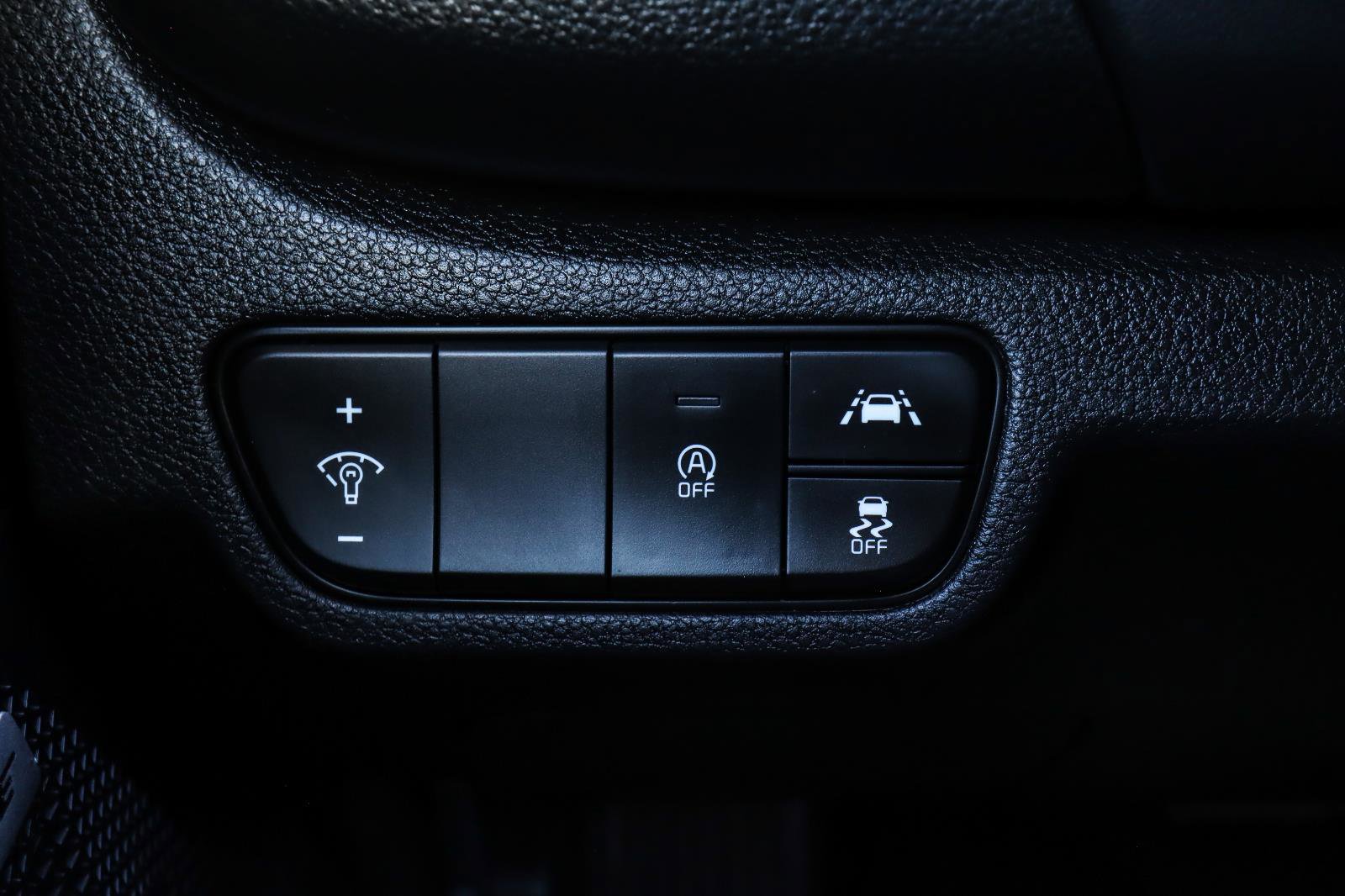 Used 2023 Kia Seltos SX image 13