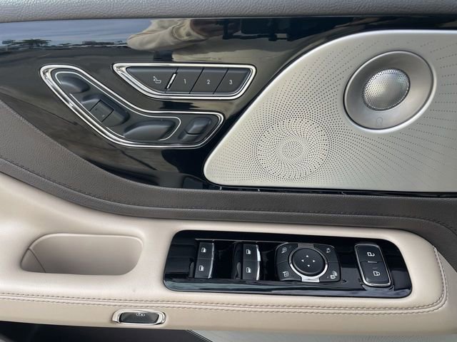 Used 2020 Lincoln Aviator Grand Touring w/ Equipment Group 302A image 24