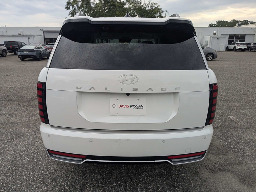 Used 2026 Hyundai Palisade Calligraphy FWD image 5