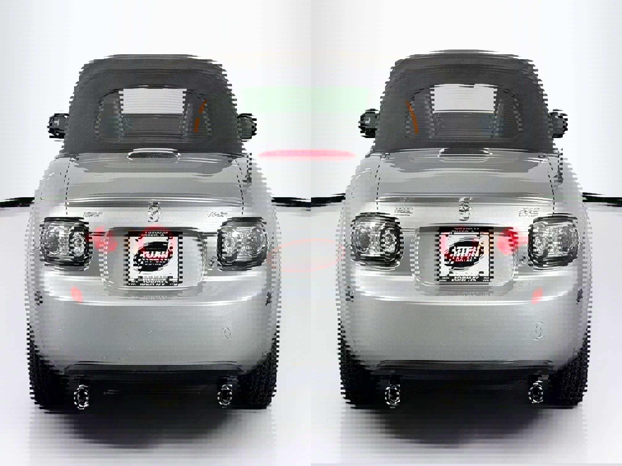 Used 2006 MAZDA MX-5 Miata image 10