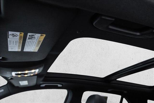 Used 2025 Mercedes-Benz GLE 450 4MATIC image 11