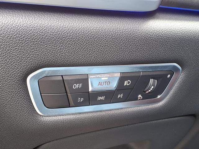 Used 2022 BMW X5 sDrive40i w/ M Sport Package image 15