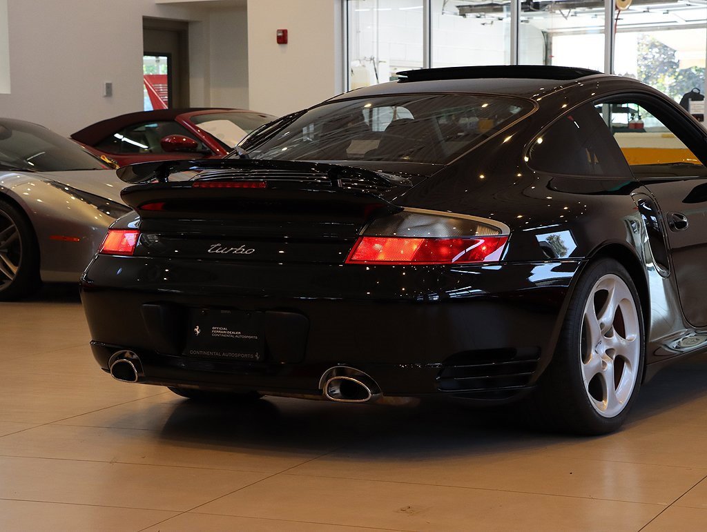 Used 2001 Porsche 911 Turbo image 31
