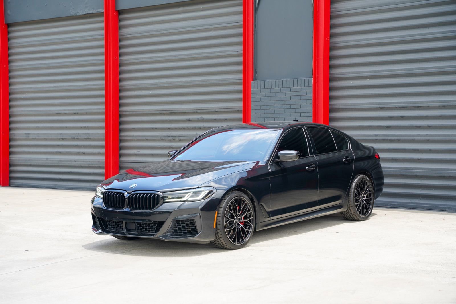 Used 2021 BMW M550i xDrive w/ Dynamic Handling Package