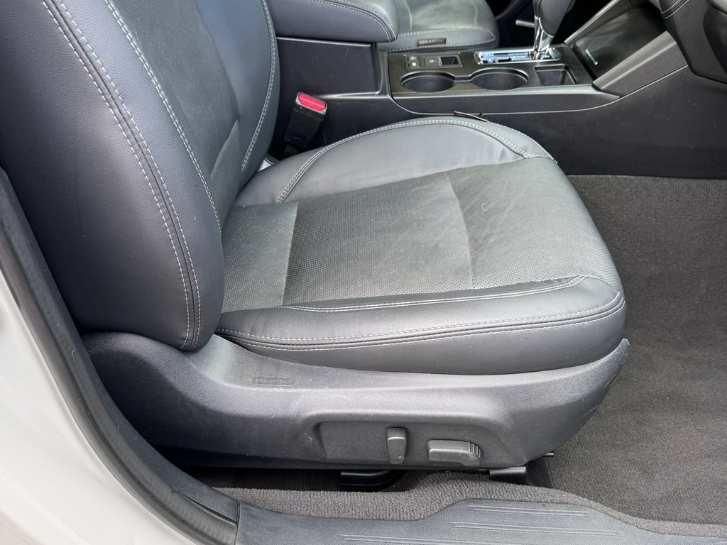 Used 2019 Subaru Outback 2.5i Limited w/ Popular Package #2 AWD/4WD image 38